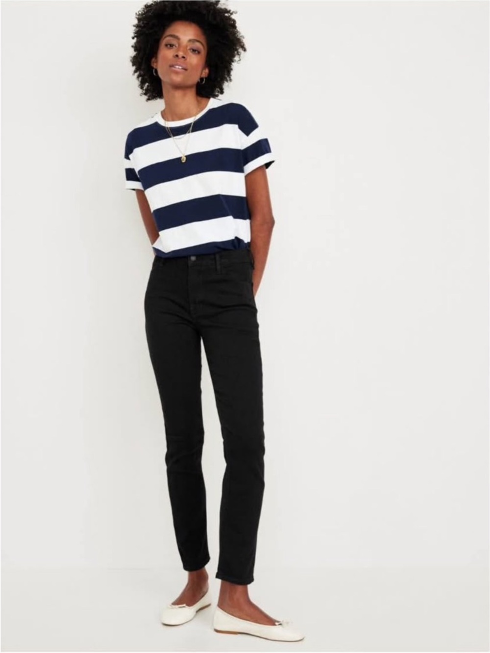 Old Navy Black Petite High-Rise Wow Straight-Leg Jeans